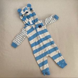 Carters baby outfit